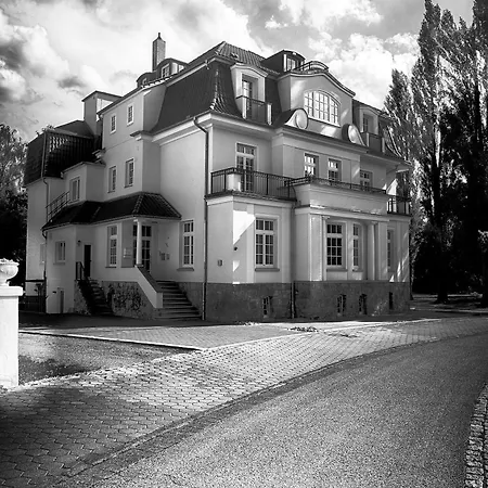 Pensionat Dirks Am Schloss Bad Pyrmont